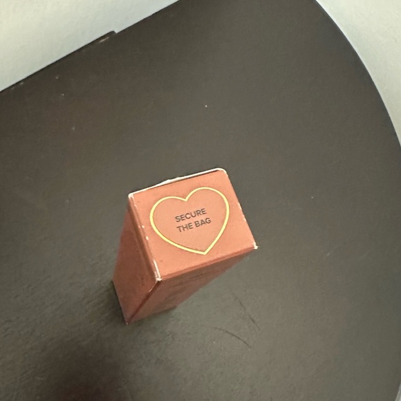 NEW FULLSIZE TOO FACED LIP INJECTION PLUMPING LIP GLOSS IN SHADE SECURE THE BAG - Picture 8 of 12